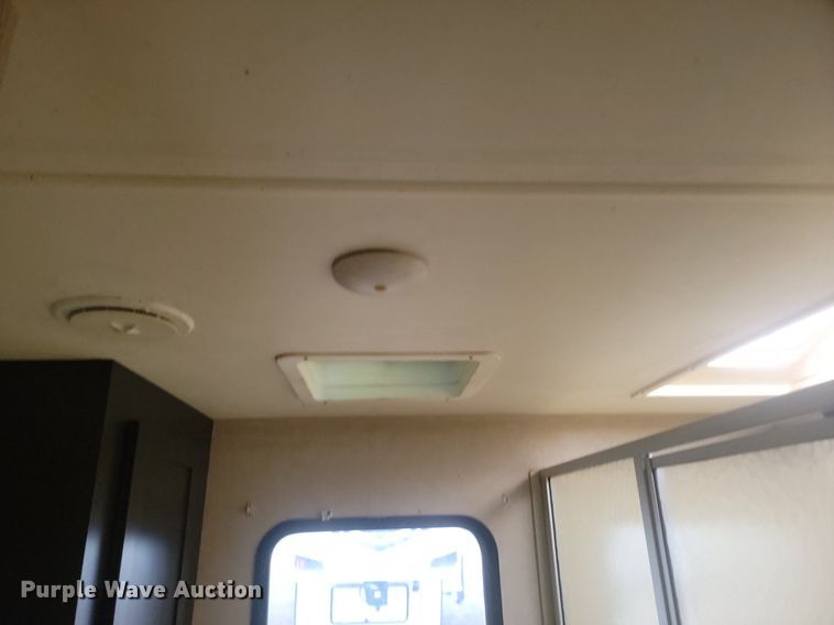 image for item LA9607 2017 Keystone Kodiak Ultra Lite camper