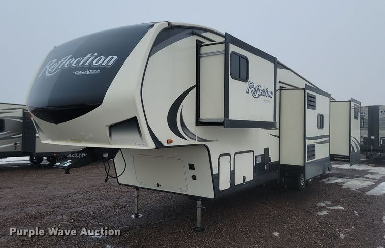 image for item LA9610 2018 Grand Design  Reflection  camper