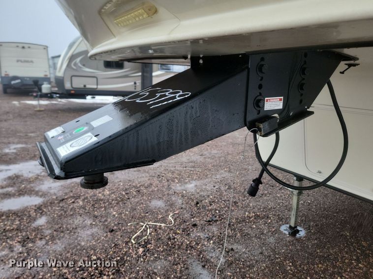 image for item LA9610 2018 Grand Design  Reflection  camper