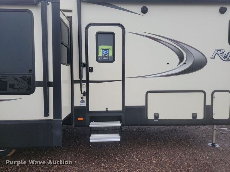 image for item LA9610 2018 Grand Design  Reflection  camper