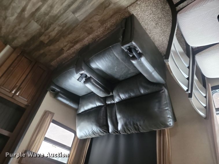 image for item LA9610 2018 Grand Design  Reflection  camper