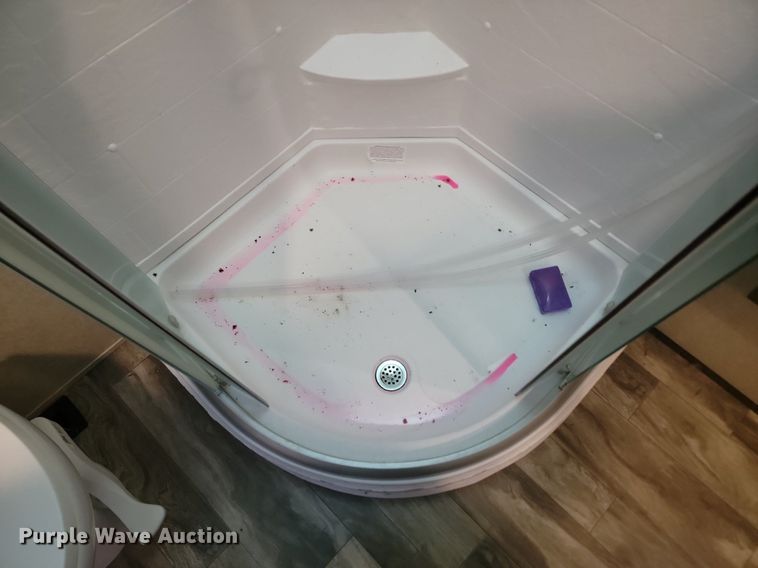 image for item LA9610 2018 Grand Design  Reflection  camper