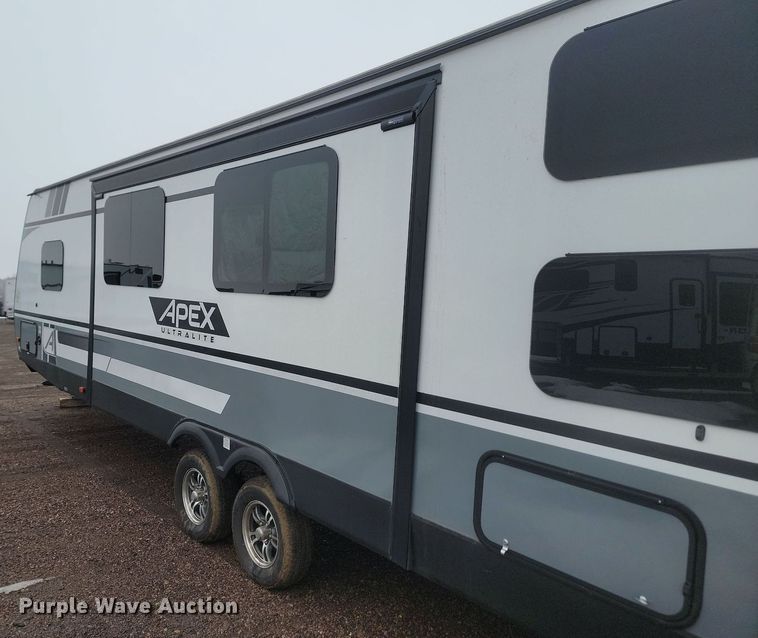 image for item LA9612 2021 Apex 290BHS camper