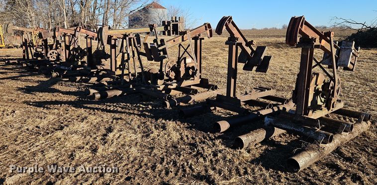 image for item LB9769 Pumpjacks