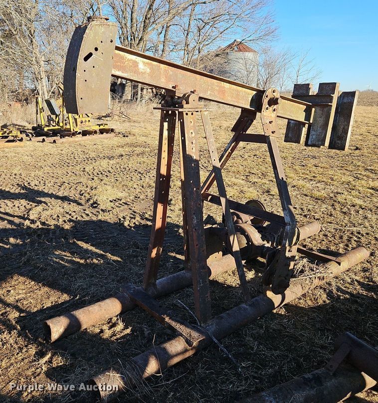 image for item LB9769 Pumpjacks