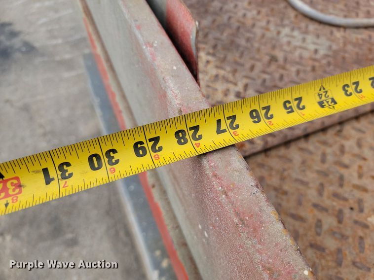 image for item LD9110 Skyjack SJIII 3219 scissor lift