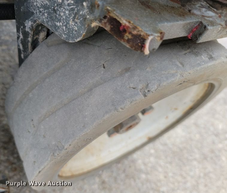 image for item LD9110 Skyjack SJIII 3219 scissor lift