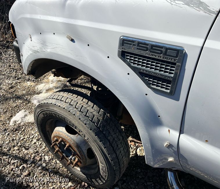 image for item LD9929 2008 Ford F550 Super Duty XL utility / service truck