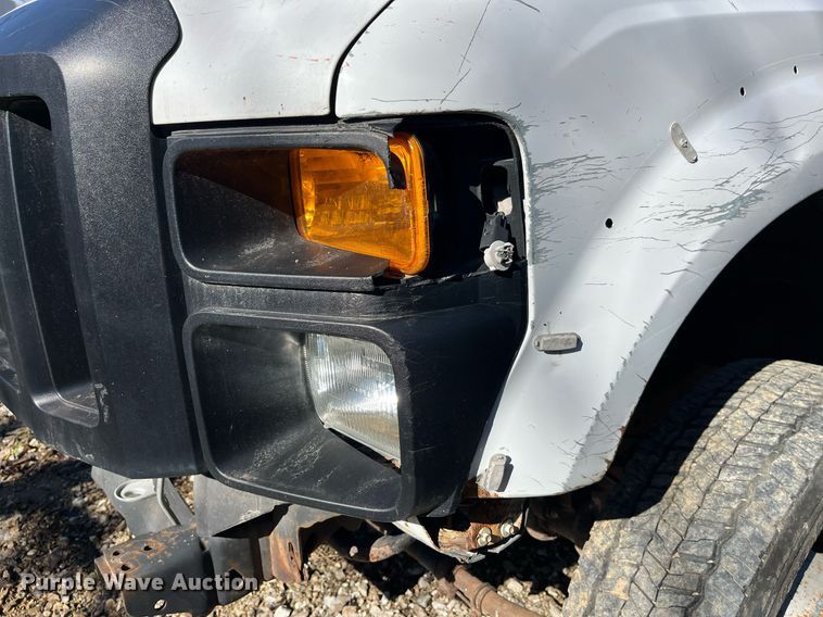 image for item LD9929 2008 Ford F550 Super Duty XL utility / service truck