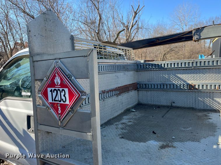 image for item LD9929 2008 Ford F550 Super Duty XL utility / service truck