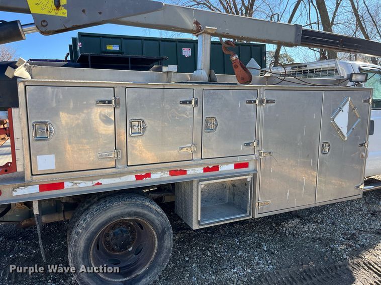 image for item LD9929 2008 Ford F550 Super Duty XL utility / service truck