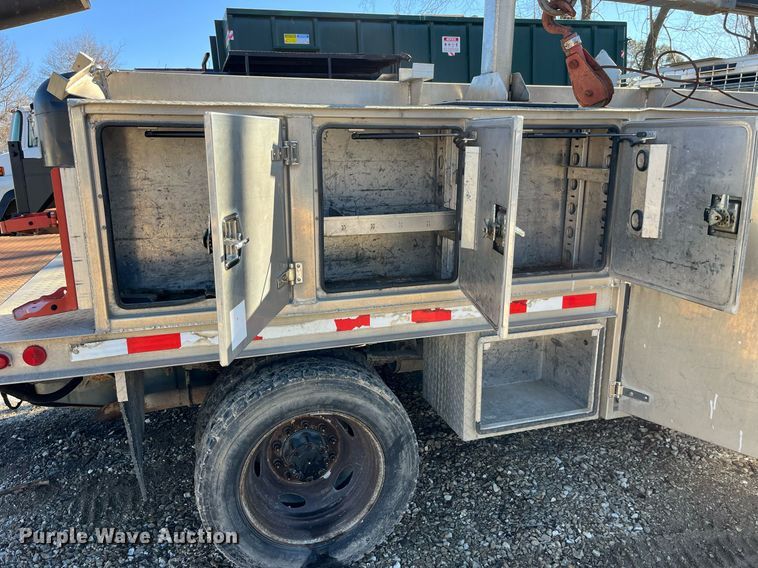 image for item LD9929 2008 Ford F550 Super Duty XL utility / service truck