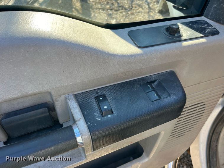 image for item LD9929 2008 Ford F550 Super Duty XL utility / service truck