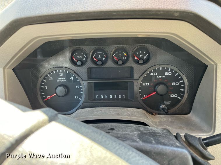 image for item LD9929 2008 Ford F550 Super Duty XL utility / service truck