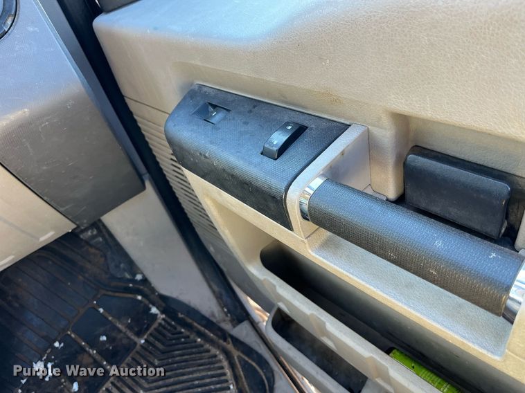 image for item LD9929 2008 Ford F550 Super Duty XL utility / service truck