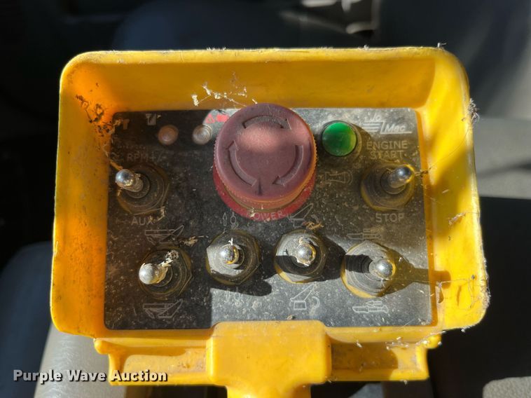 image for item LD9929 2008 Ford F550 Super Duty XL utility / service truck