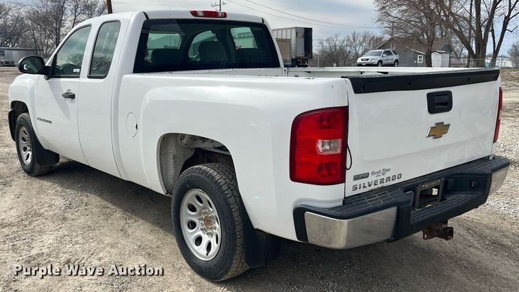 image for item LD9953 2008 Chevrolet Silverado 1500 Ext. Cab pickup truck