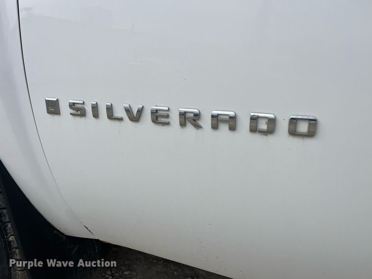 image for item LD9953 2008 Chevrolet Silverado 1500 Ext. Cab pickup truck