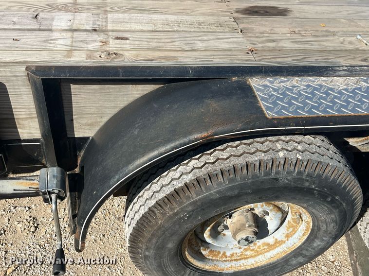 image for item LD9959 1999 Custom utility trailer