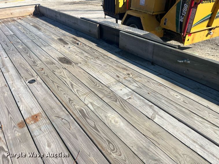 image for item LD9959 1999 Custom utility trailer