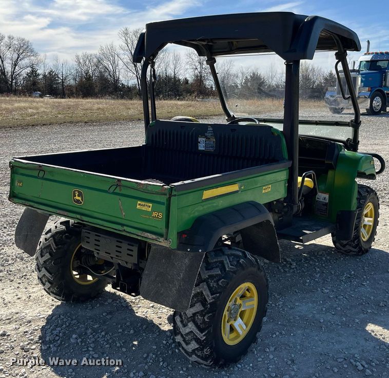 image for item LD9980 2009 John Deere Gator 620i utility vehicle