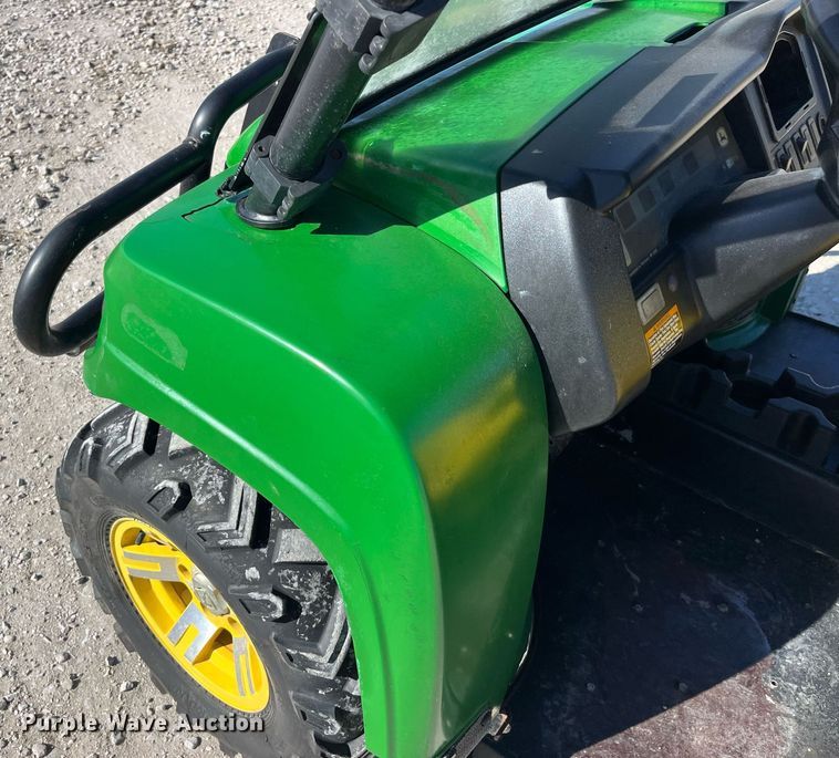 image for item LD9980 2009 John Deere Gator 620i utility vehicle
