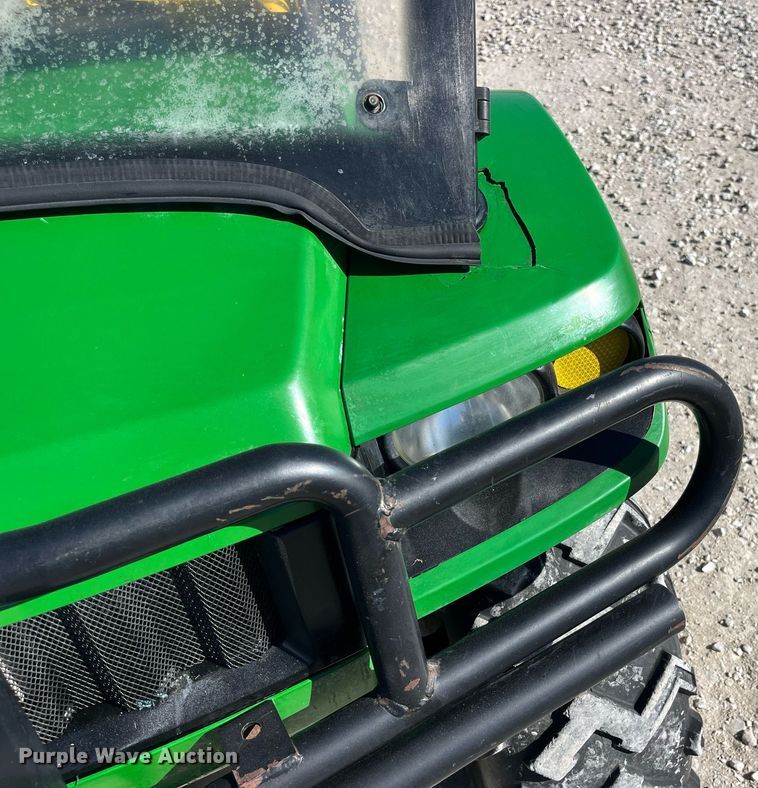 image for item LD9980 2009 John Deere Gator 620i utility vehicle