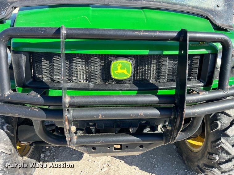 image for item LD9980 2009 John Deere Gator 620i utility vehicle