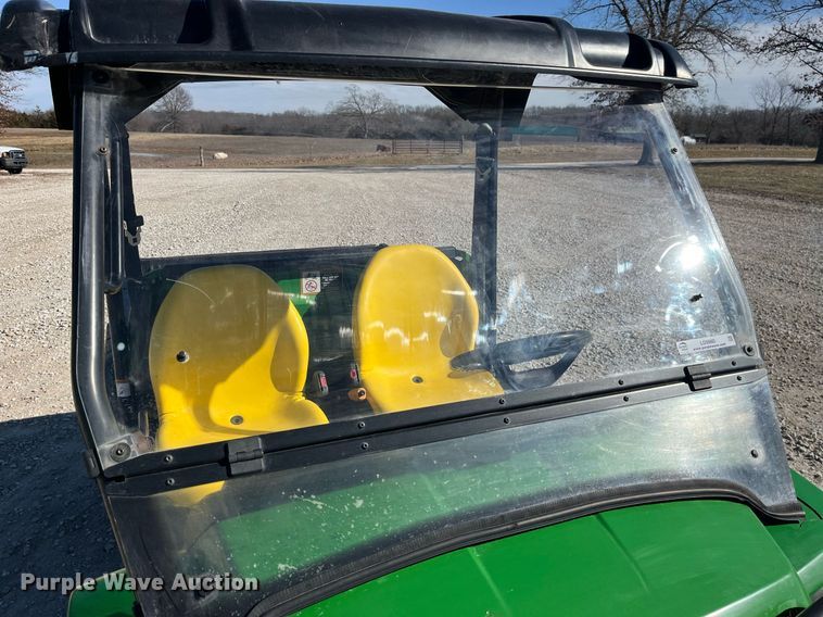 image for item LD9980 2009 John Deere Gator 620i utility vehicle