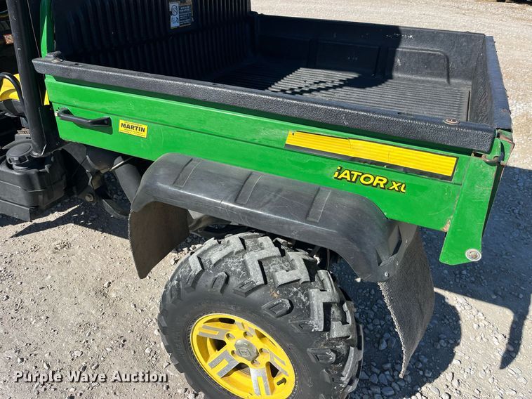 image for item LD9980 2009 John Deere Gator 620i utility vehicle
