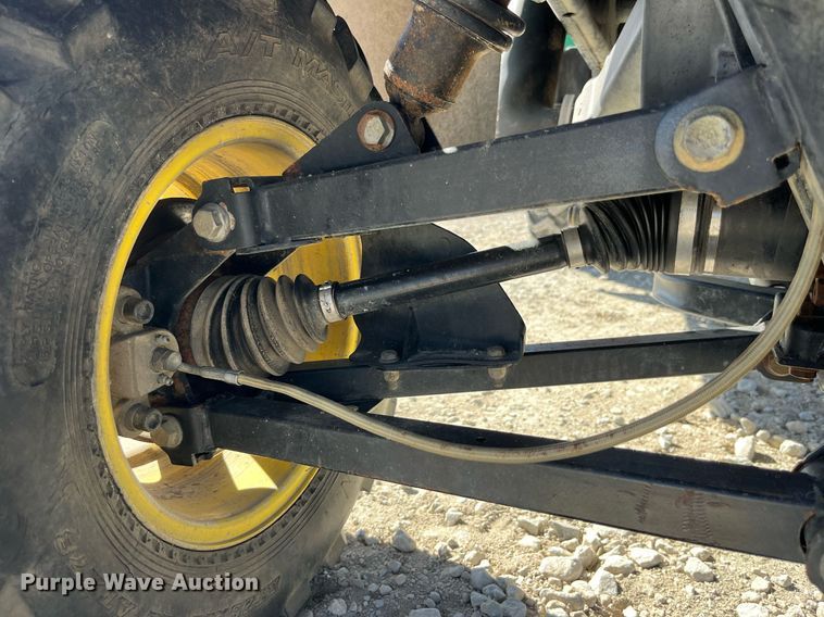 image for item LD9980 2009 John Deere Gator 620i utility vehicle