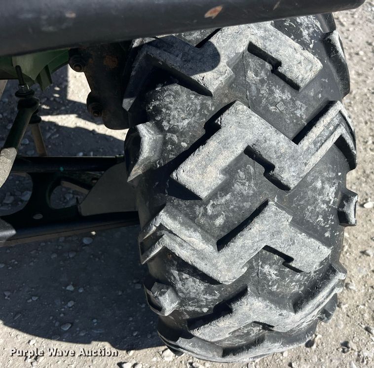 image for item LD9980 2009 John Deere Gator 620i utility vehicle