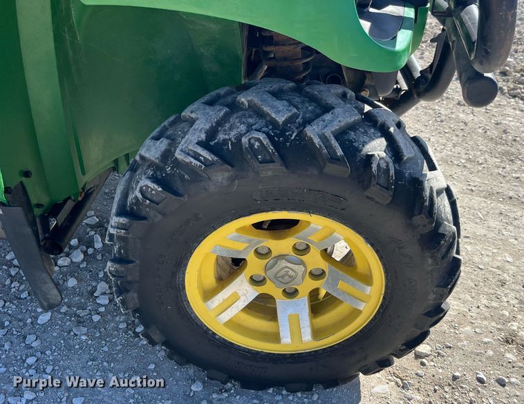 image for item LD9980 2009 John Deere Gator 620i utility vehicle