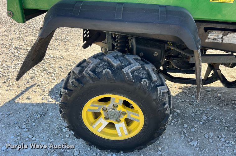 image for item LD9980 2009 John Deere Gator 620i utility vehicle