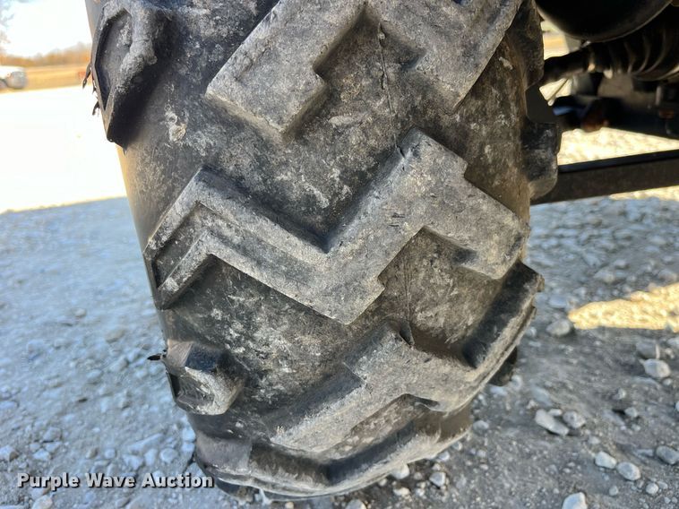 image for item LD9980 2009 John Deere Gator 620i utility vehicle