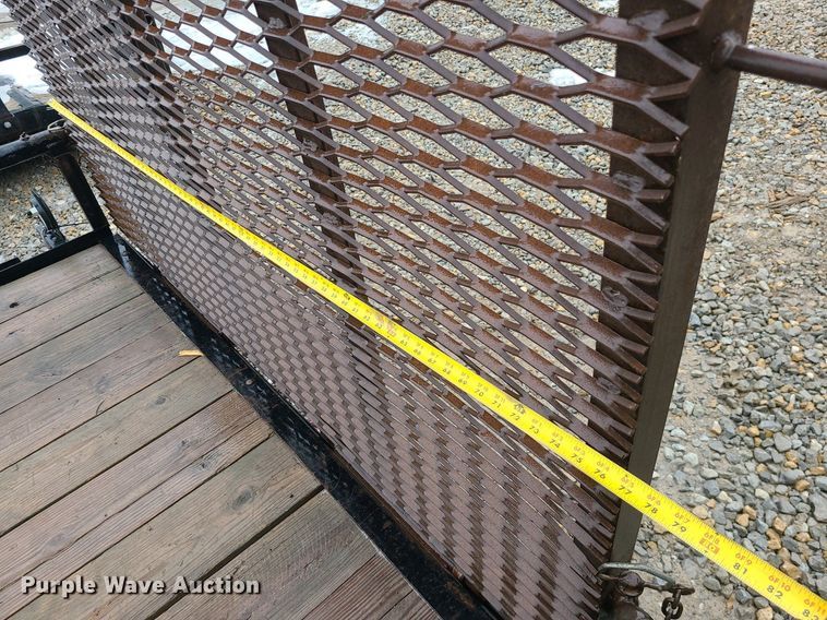 image for item LJ9478 2015 Diamond C utility trailer