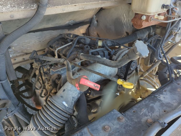 image for item LY9488 2011 Workhorse W62 delivery truck