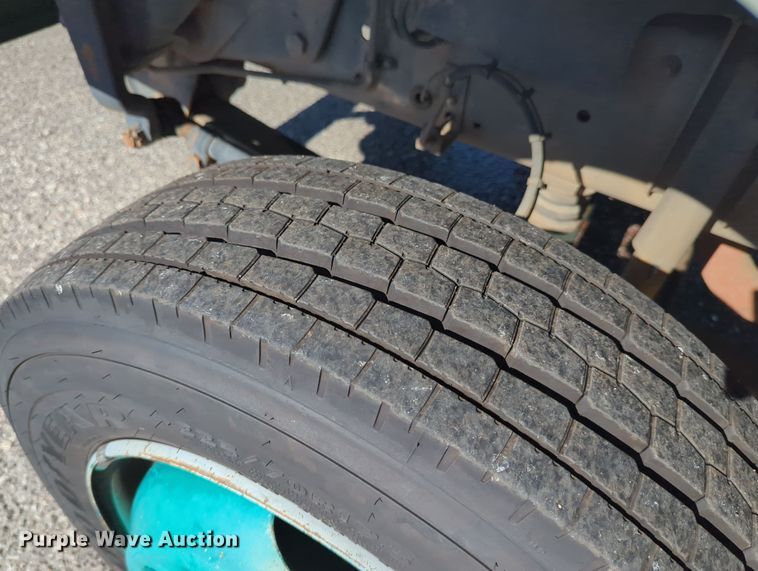 image for item LY9488 2011 Workhorse W62 delivery truck