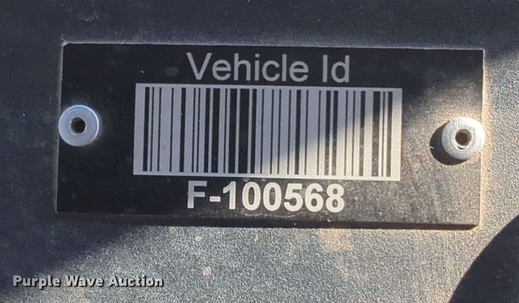 image for item LY9488 2011 Workhorse W62 delivery truck