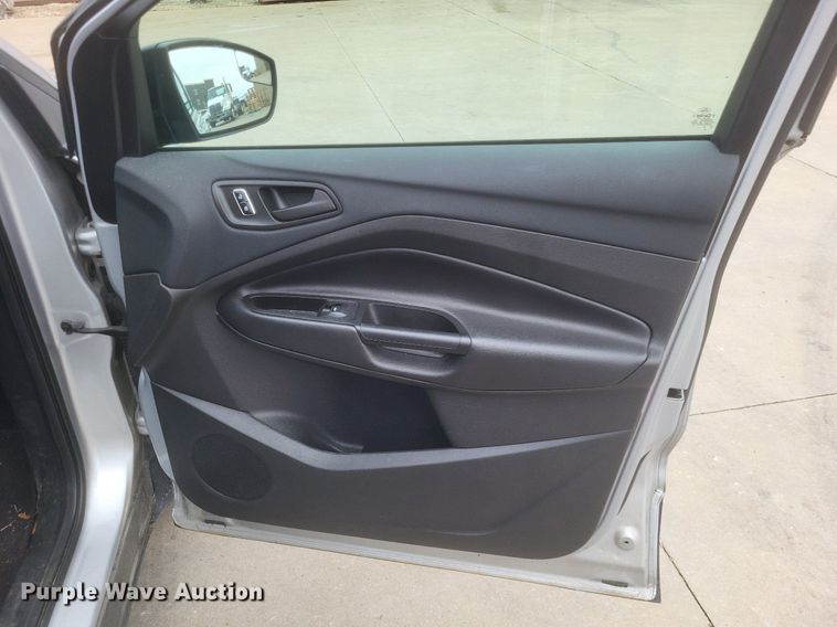 image for item MI9930 2016 Ford  Escape  SUV