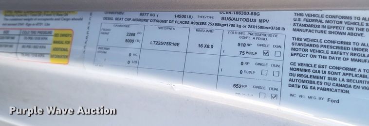 image for item MI9959 2013 Ford E450 Super Duty shuttle bus