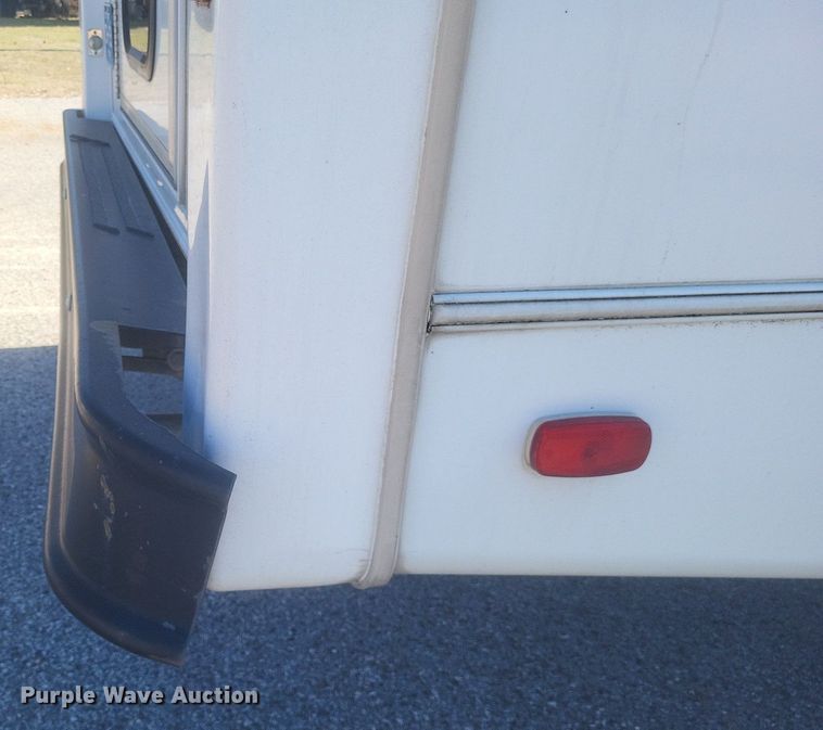 image for item MI9960 2013 Ford E450 Super Duty shuttle bus