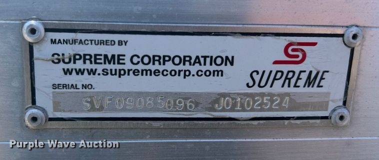 image for item MO9160 2019 Chevrolet Silverado 3500HD box truck