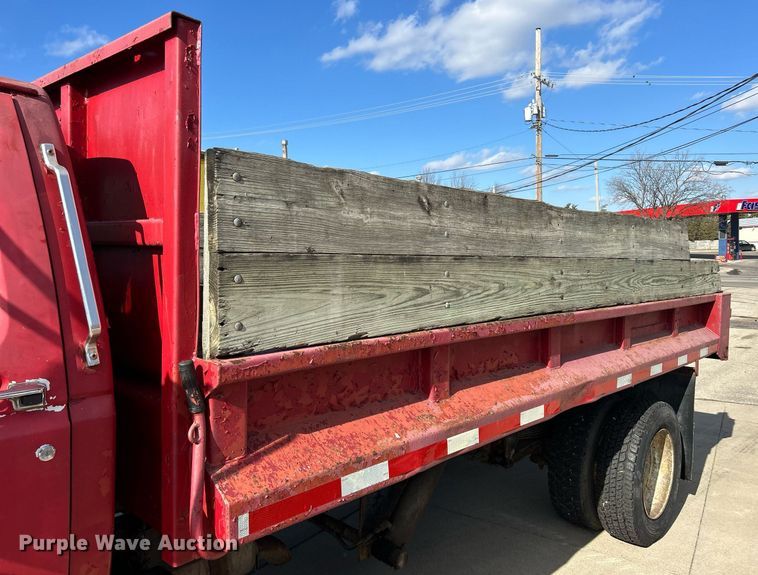 image for item MO9162 1992 Ford F700 dump flatbed truck