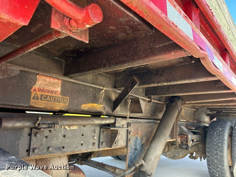 image for item MO9162 1992 Ford F700 dump flatbed truck