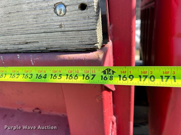 image for item MO9162 1992 Ford F700 dump flatbed truck