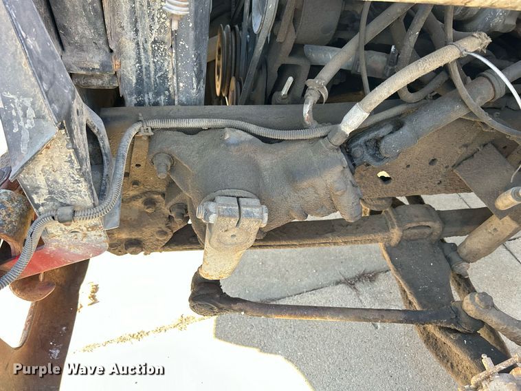 image for item MO9162 1992 Ford F700 dump flatbed truck