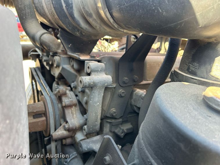 image for item MO9162 1992 Ford F700 dump flatbed truck