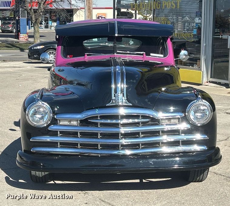 image for item MO9164 1948 Pontiac Silver Streak 