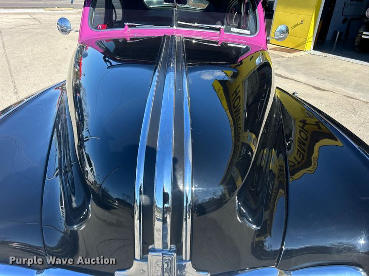 image for item MO9164 1948 Pontiac Silver Streak 